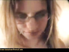 Couple makes amateur sextape 1