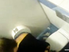 Amateur fuck in discotoilet