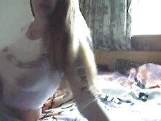 Dutch webcam girl teasing