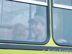 Секс в рейсовом автобусе в Питере