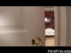 Kayla's Juicy Cum River