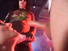 Hot groupie sucking dick