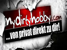Мужик с большим 23 сантиметровым членом трахнул девку в отеле