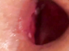 Amazing gape