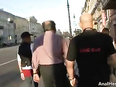 Красавицу с потрясающей грудью уговорили на съёмку в порно клипе
