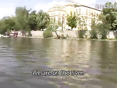 Любительский порно ролик съёма молодого гея и минета на природе
