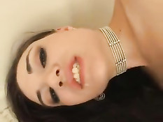 Сексапильная девчонка Sasha Grey испытывает на себе жёсткий анал