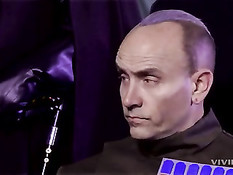Принцесса Лея из Звёздных войн делает минет злому Дарту Вейдеру