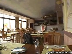 Мужчина завлёк сисястую девку в туалет столовой и оттрахал в пизду