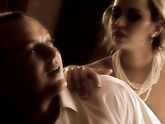 Бесславные Сучки / Inglorious Bitches / 2011 - 1 часть - порно фильм