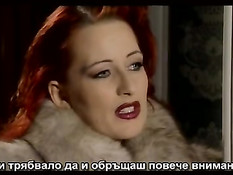 Сексуальные красавицы любят отсасывать мужской хуй и лесби секс