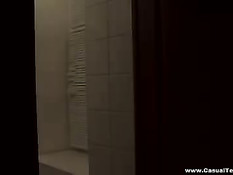 Питерская девчонка согласилась пойти с туристом и заняться сексом