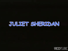 Страстная Juliet Sheridon доводит до семяизвержения своей грудью