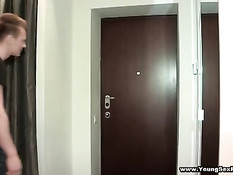 Русские студенты зашли в гости и устроили развратную групповуху