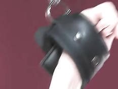БДСМ порно сцена с худой светловолосой девчонкой Beata Undine