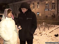 Темнокожий русский парень сделал девушке двойное проникновение