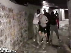 Банда возбуждённых геев в масках в подземном переходе ебёт парня