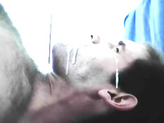 Cumshot in the face