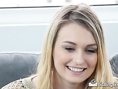 19-летняя грудастая девушка Natalia Starr ебётся на порно кастинге