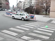 Мужик снял на улице в Праге и оттрахал сисястую русскую шлюху