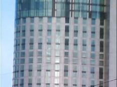 Парень зашёл в офис и оттрахал в анал юную секретаршу Silvia Sun