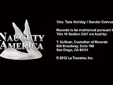 Зрелая учительница Tara Holiday обучает сексу молодого студента