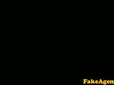 Немецкая девушка Софи захотела стать моделью и снялась в порно