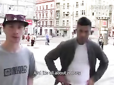 Молодые чешские геи дрочат члены и трахаются на порно кастинге