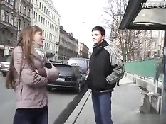 Встретил на остановке тощую русскую девку и отъебал у себя дома