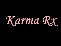 Сисястая тёлка с тату Karma Rx вставила в анус свой новый фаллос