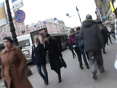 Блондиночка из Санкт-Петербурга на кастинге ебётся с иностранцем