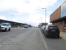 Девушка в маске занимается с парнем сексом и записывает на видео