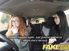 Зрелая брюнетка Jasmine Jae и рыжая Ella Hughes ебутся с парнем