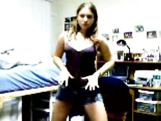 Sweet webcamgirl stripping