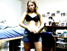 Sweet webcamgirl stripping
